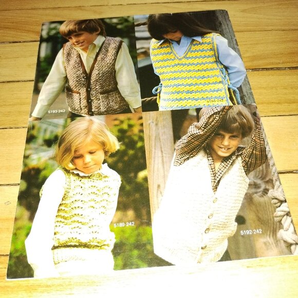 Vests Hr. from Bernat Handicrafter Knitting Booklet #242 (Bernat, 1978) - Picture 2 of 2